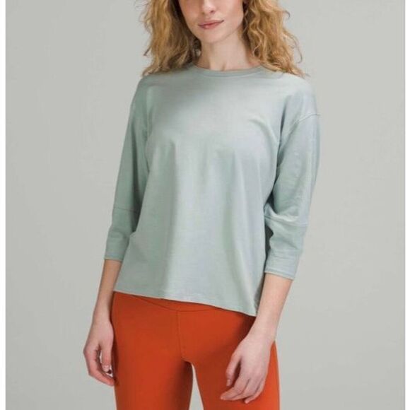 Lululemon LA 3/4 Sleeve Crewneck Shirt - Picture 1 of 8